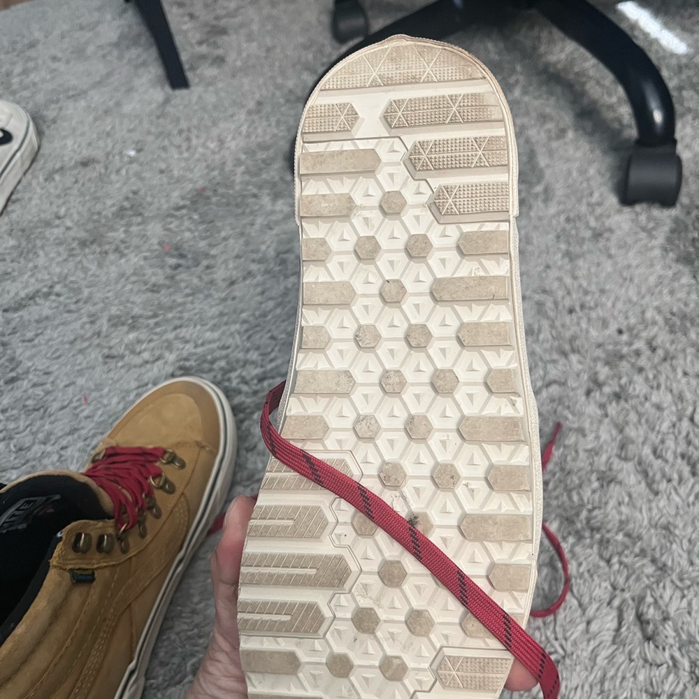 Vans Tan High-Top Sneakers with Red Laces - Picture 4 of 4